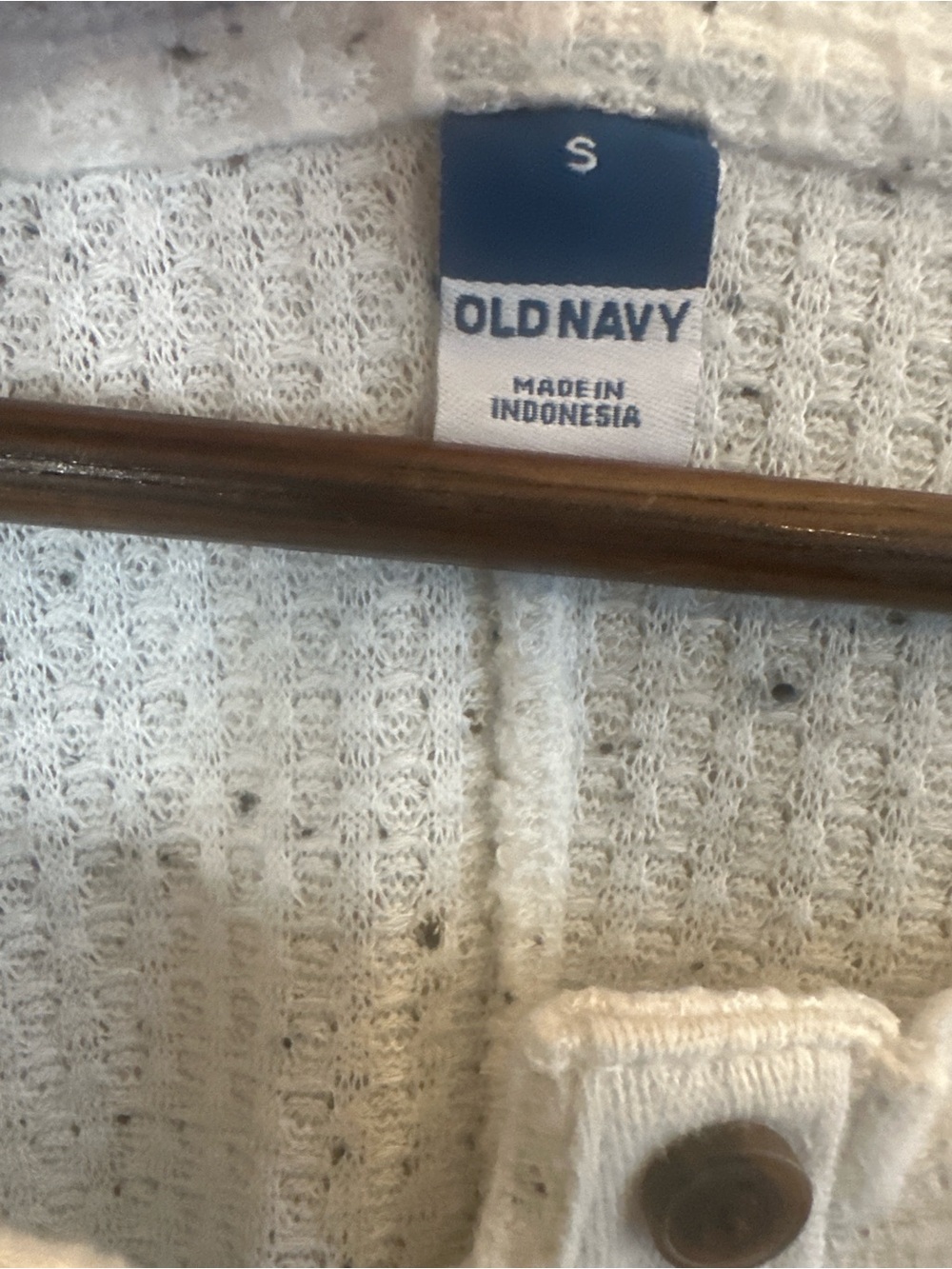 Old Navy Cream Henley Knit Scoop-Neck Sweater - Picture 3 of 7